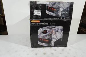 lot 179 image: Heat Storm 1500w Infrared Portable Heater - Camo