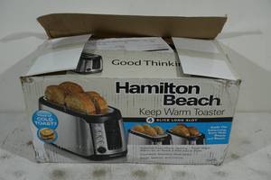 lot 216 image: Hamilton Beach 4 Slice Long Slot Keep Warm Toaster