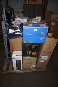 lot 243 image: Pallet of Repairables - Treadmill, Air Fryer, Heater, Blankets