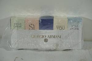 lot 217 image: Giorgio Armani Travel Exclusive Pack