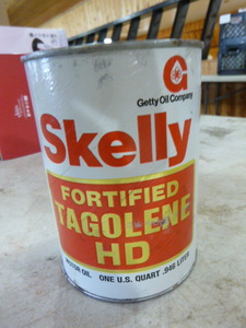 lot 56 image: Vintage Can of Skelly Fortified Tagolene HD Motor Oil