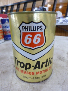 lot 60 image: Vintage Can of Phillips 66 Trop-Artic All Season Motor Oil