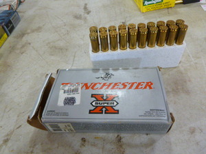 lot 70 image: Winchester Super X Rifle Cartridges