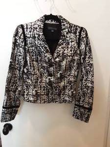 Anne Klein Skirt Suit Size 2
