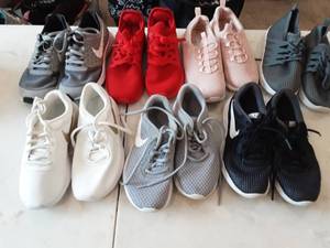 Womens Shoes Size 5.56
