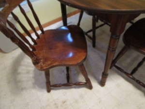 Table & Chairs