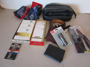 Hankies, Belt, Knives