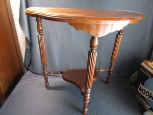 MCM Wall Table