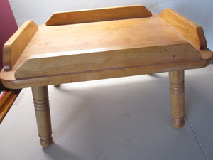 Tray Type Table