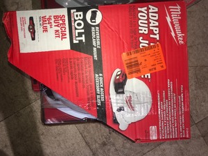 Milwaukee 450 Lumens LED SpotFlood Headlamp with Hardhat