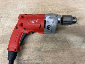 lot 12 image: MILWAUKEE 0234-6 12 Magnum Drill, 0-950 RPM
