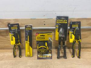 lot 36 image: STANLEY Lot of 5 Tools