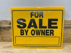 lot 43 image: Lot of 6- For Sale By Owner Signs with Stakes