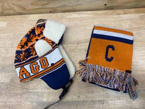 lot 71 image: Chicago Winter Gear (Bears Colors)