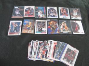 lot 13 image: 13. 40 Basketball Star Cards...