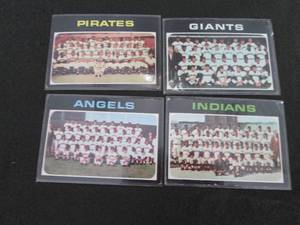 lot 54 image: 54. 4 1971 Topps Team Cards...