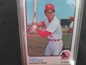 lot 55 image: 55. 1973 Topps Tony Perez Card...