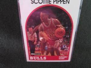 lot 102 image: 102. 30 Scottie Pippen Cards...