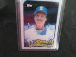 lot 115 image: 115. 1989 Topps Randy Johnson Rooki...