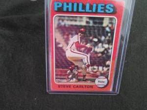 lot 126 image: 126. 1975 Topps Steve Carlton Card...