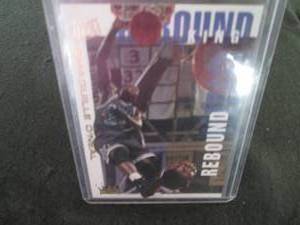 lot 142 image: 142. 1995 Ultra Shaquille ONeal R...
