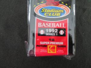lot 180 image: 180. 8- 1992 Stadium Club Series 1 ...
