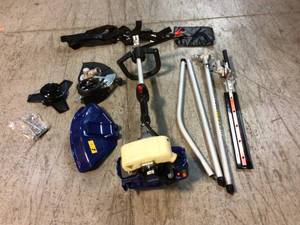 Badger 26 cc 2-Cycle 2-in-1 Gas Full Crank Straight Shaft Grass Trimmer Customer Returns See Pictures