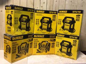 DEWALT 1400 Peak Amp Portable Car Jump Starter with Digital Compressor Customer Returns See Pictures