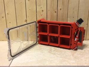 Milwaukee PACKOUT 5-Compartments Small Parts Organizer Customer Returns See Pictures