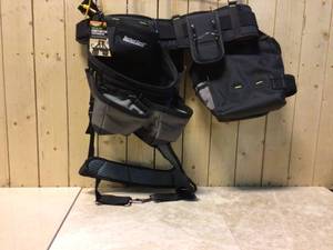 MECHANIC TOOL BELT POCKETS BLK Customer Returns See Pictures