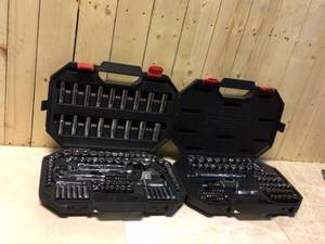 MIX LOT OF MECHANIC TOOL SET Customer Returns See Pictures