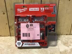 Milwaukee SHOCKWAVE Impact-Duty Alloy Steel Screw Driver Bit Set (72-Piece) Customer Returns See Pictures