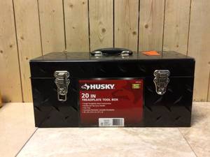 Husky 20 in. Tread Plate Metal Portable Tool Box Customer Returns See Pictures