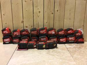 BIG MIX LOT OF MILWAUKE MEASURE TAPE Customer Returns See Pictures