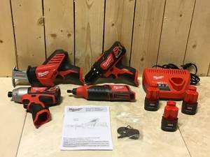Milwaukee M12 12-Volt Lithium-Ion Cordless Combo Tool Kit (4-Tool) with (3) 1.5Ah Batteries, (1) Charger, (1) Tool Bag Customer Returns See Pictures