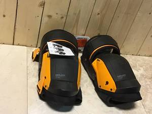 TOUGHBUILT GELFIT Black Thigh Support Stabilization Knee Pads Customer Returns See Pictures