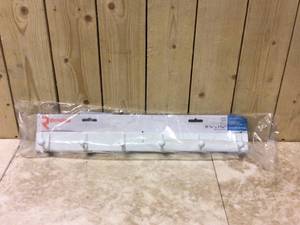 Tap and Hold to Zoom 19-58 in. (500 mm) White Utility Hook Rack by Richelieu Hardware Customer Returns See Pictures