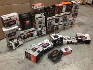 Lot of Mixed Assorted Portable Power Staions Various Models and Conditions See Pictures