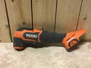 RIDGID 18V Brushless Cordless Oscillating Multi-Tool (Tool Only)&nbsp&nbspCustomer Returns See Pictures