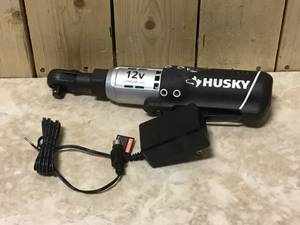 Husky 38 in. Drive 12-Volt Lithium-Ion Cordless Ratchet&nbspCustomer Returns See Pictures