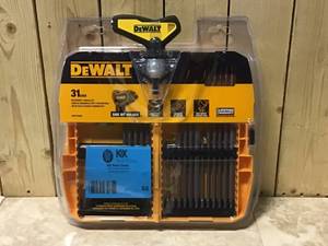 DEWALT Ratcheting T-Handle Set (31-Piece)&nbsp&nbspCustomer Returns See Pictures