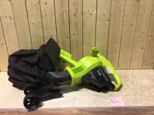 lot 21 image: RYOBI 40V Vac Attack Cordless Battery Leaf VacuumMulcher (FOR PARTS Tool Only) Customer Returns See Pictures