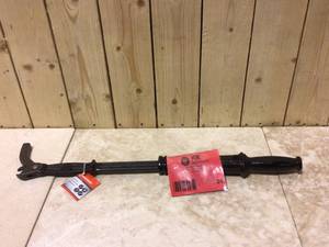 lot 24 image: Crescent 19 in. Forged Alloy Nail Puller Customer Returns See Pictures