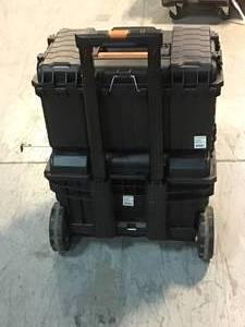 lot 35 image: RIDGID PRO TOOL BOX Customer Returns See Pictures