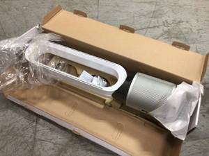 lot 105 image: Air Purifier Cool with HEPA Filter, TP07 by Dyson Customer Returns See Pictures