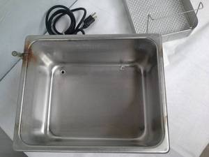 lot 4 image: WOW MSRP $900 Mettler Electronics ME11 Cavitator Ultrasonic Cleaner - Good Working Condition