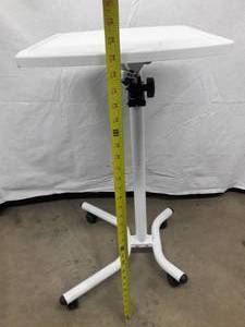 lot 32 image: Mobile Medical Adjustable Height Desk Table - Excellent Condition