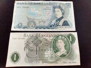 Vintage British 1 & 5 Pound Notes