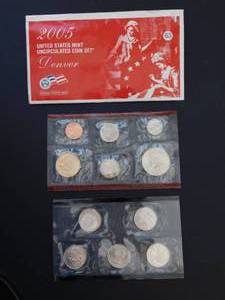 US Mint Uncirculated P and D Mint Coin Sets  2005, 2006 -  Two sets