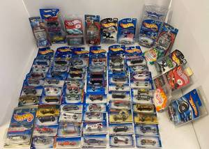 Large group of hotwheel cars